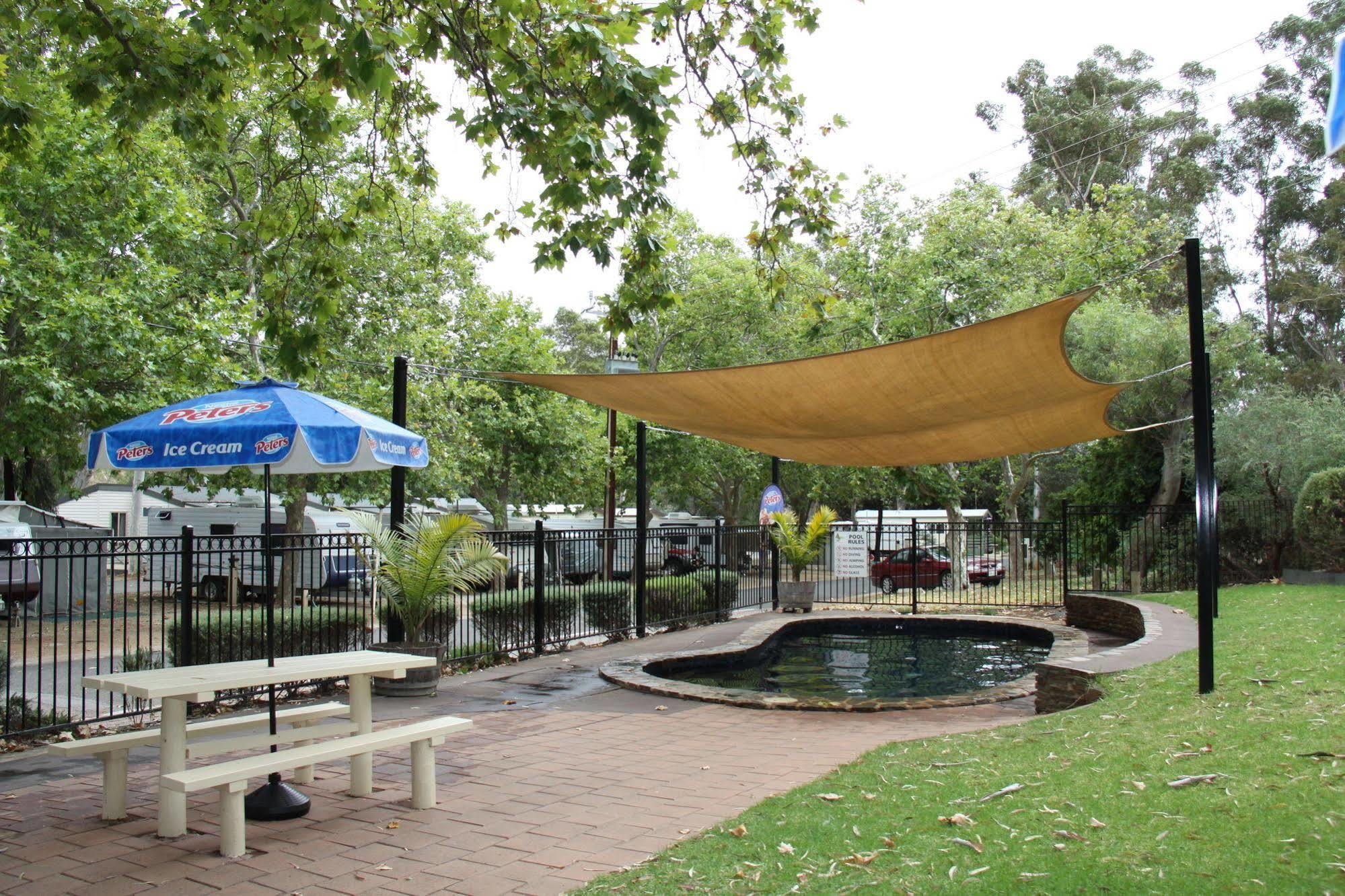 Hotel Adelaide Brownhill Creek Tourist Park Exterior foto